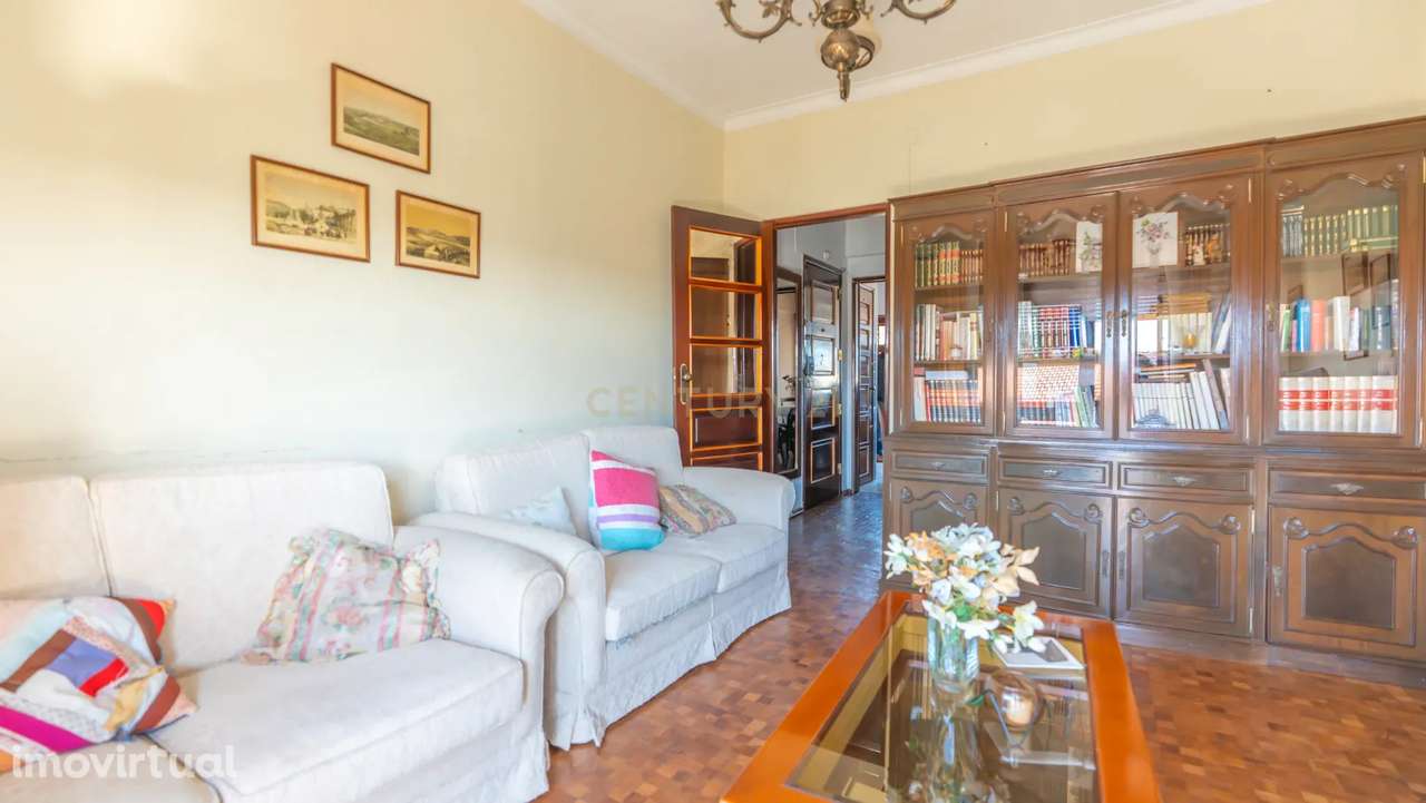 Apartamento T3 com Varandas na Póvoa de Santo Adrião, Odivelas - Grande imagem: 3/37