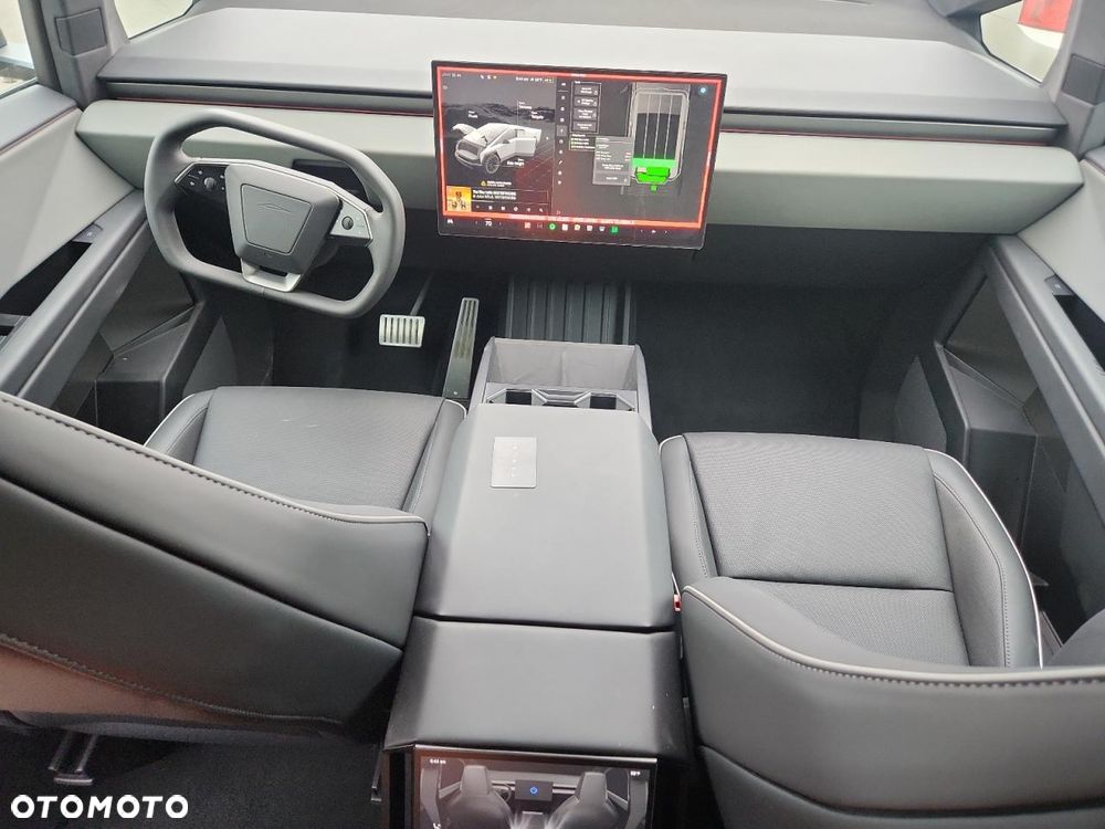 Tesla Cybertruck - 8