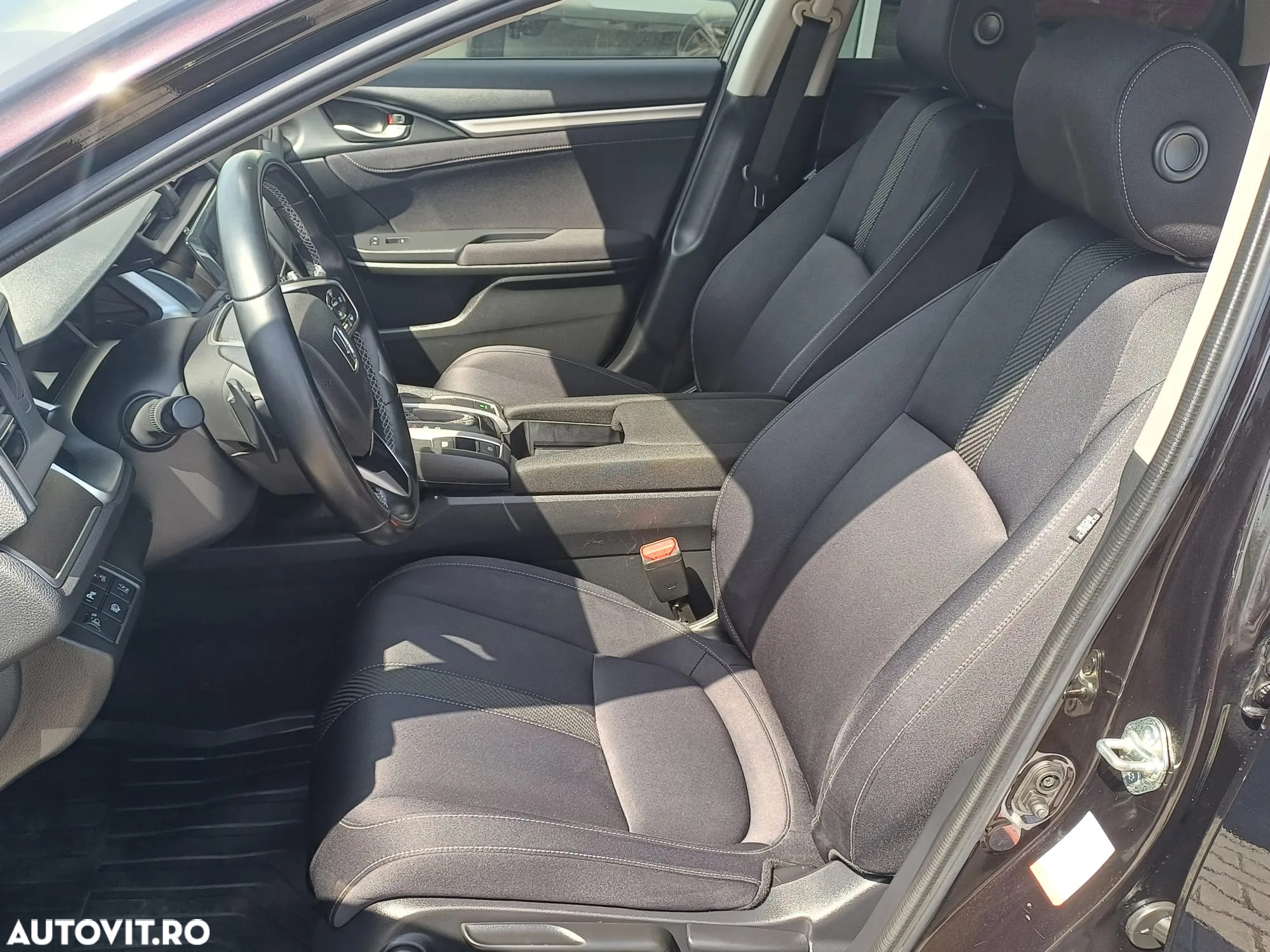 Honda Civic Sedan 1.5 VTEC Turbo CVT Elegance Navi - 8