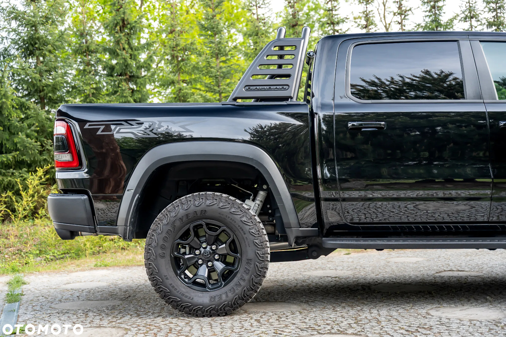 RAM 1500 TRX - 16
