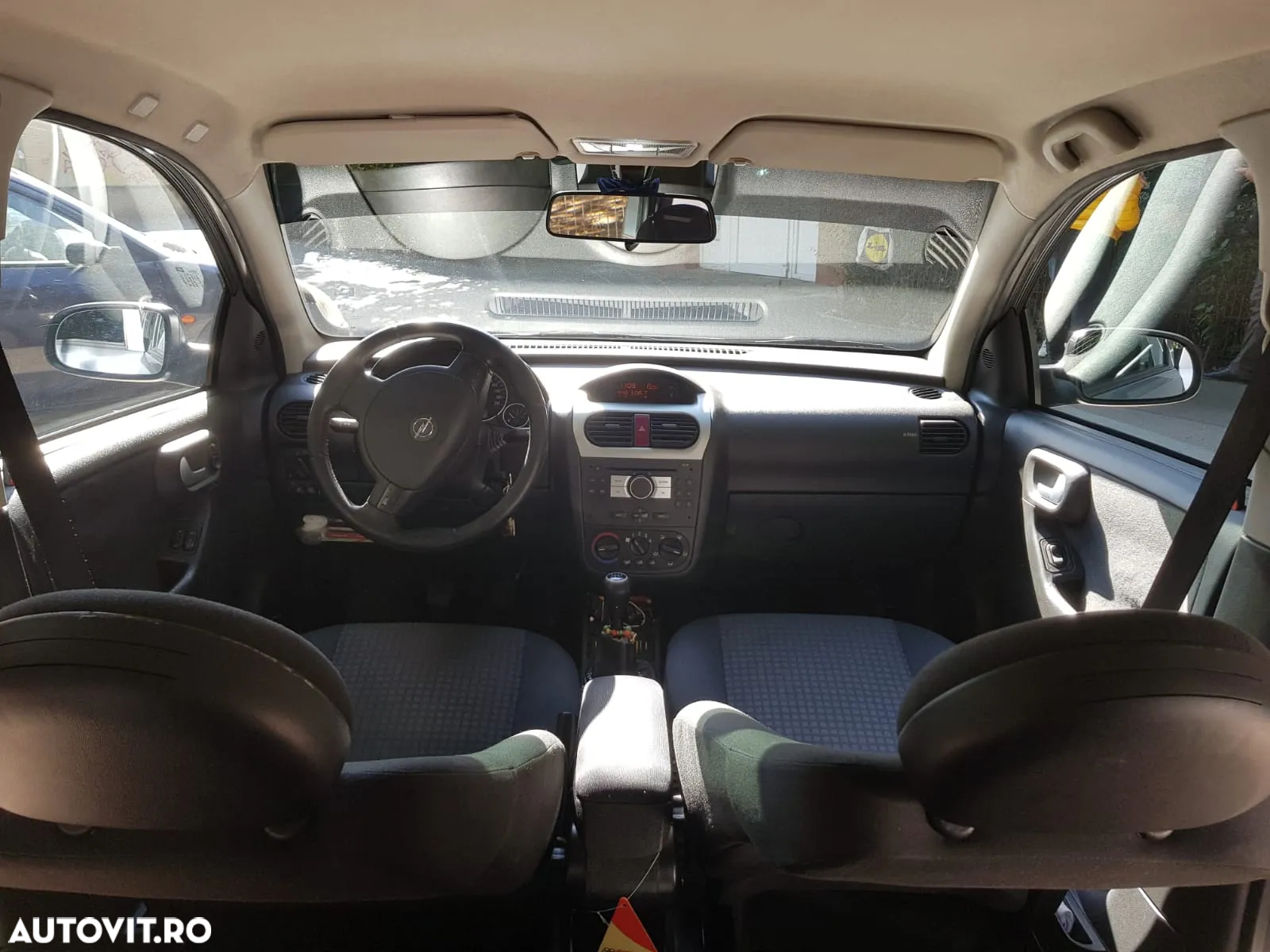 Opel Corsa - 12
