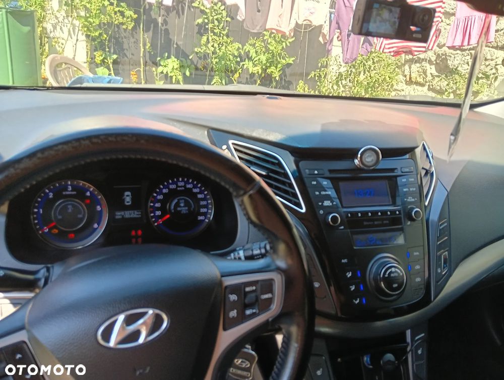Hyundai i40 1.7 CRDi Comfort + - 17