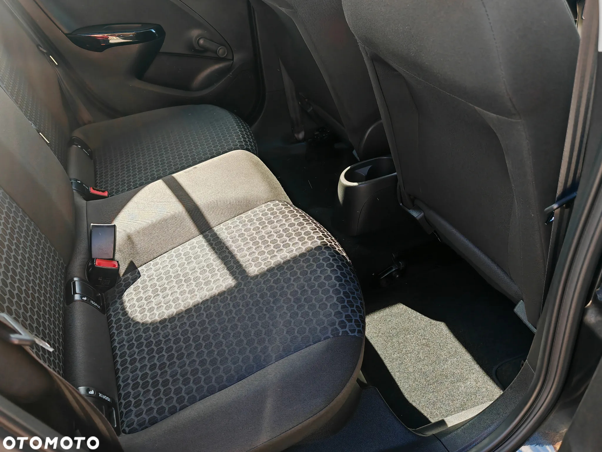 Opel Corsa 1.4 Enjoy - 22