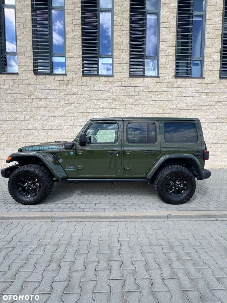 Jeep Wrangler - 1