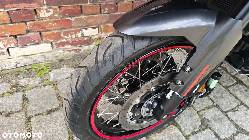 Benelli TRK 502X - 5