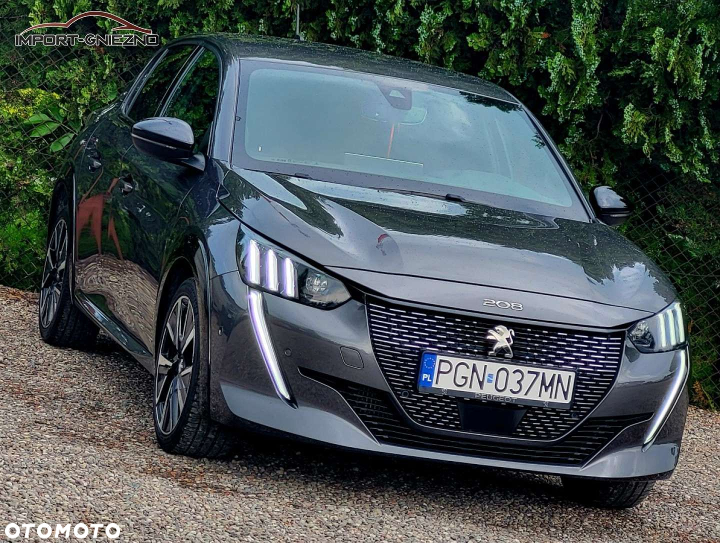 Peugeot 208 - 3