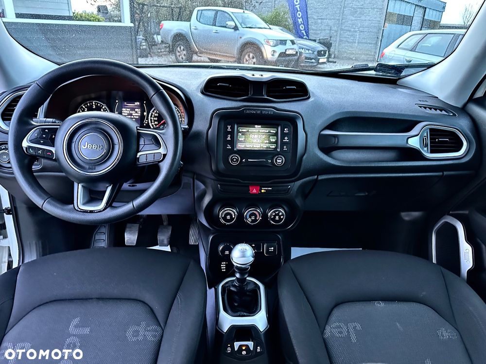 Jeep Renegade - 28
