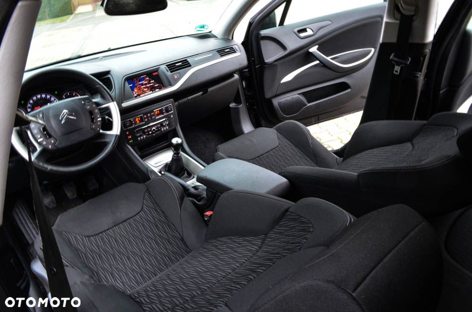 Citroën C5 2.0 HDi Attraction - 23