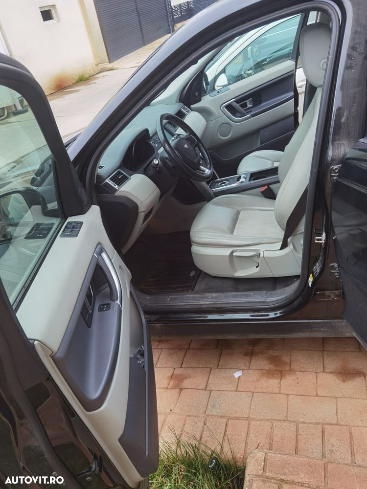 Land Rover Discovery Sport 2.0 l TD4 HSE Aut. - 6