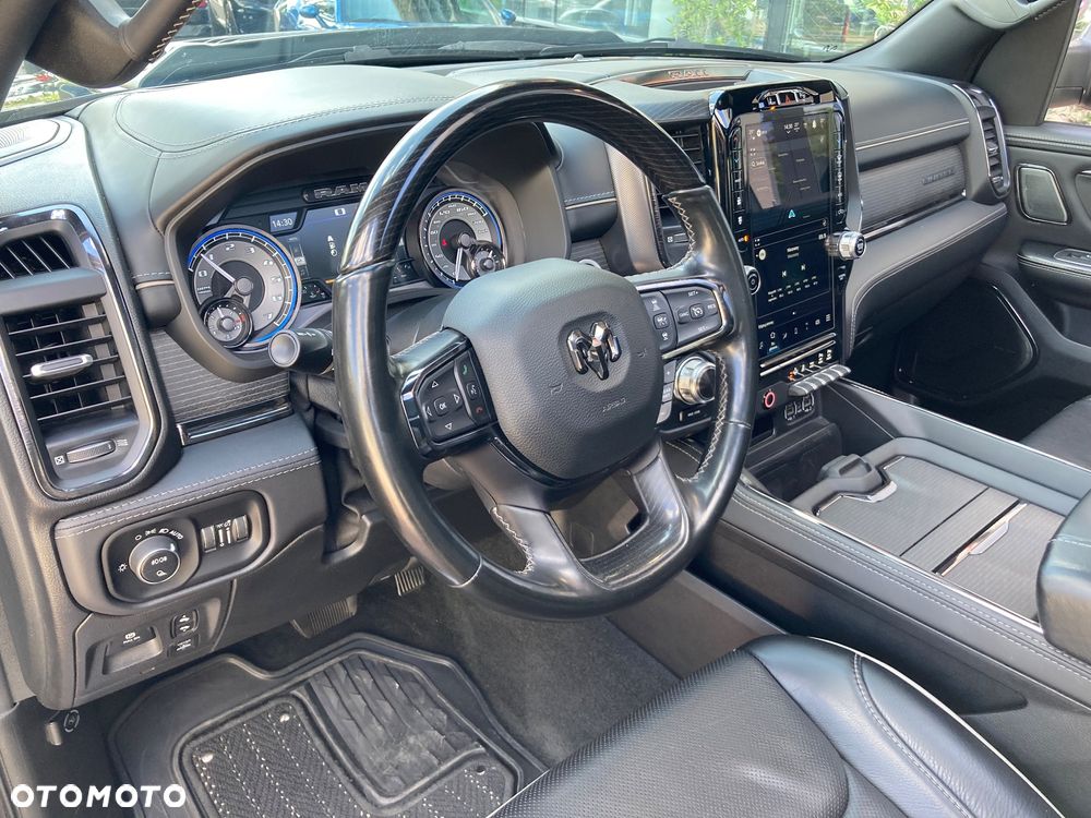 RAM 1500 5.7 Crew Cab Limited - 21