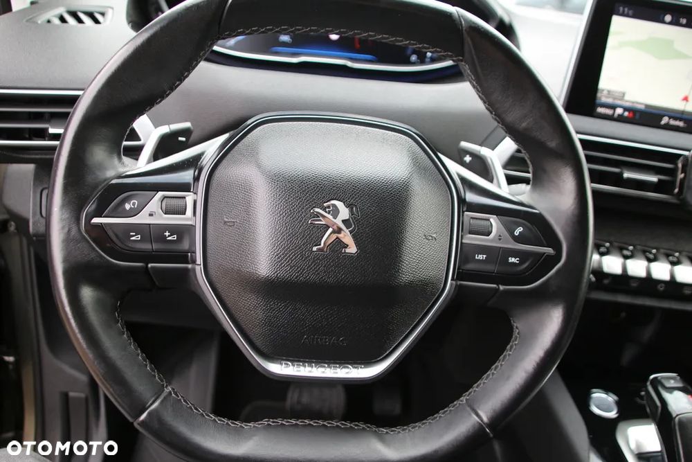 Peugeot 5008 1.6 THP Allure S&S EAT6 - 17
