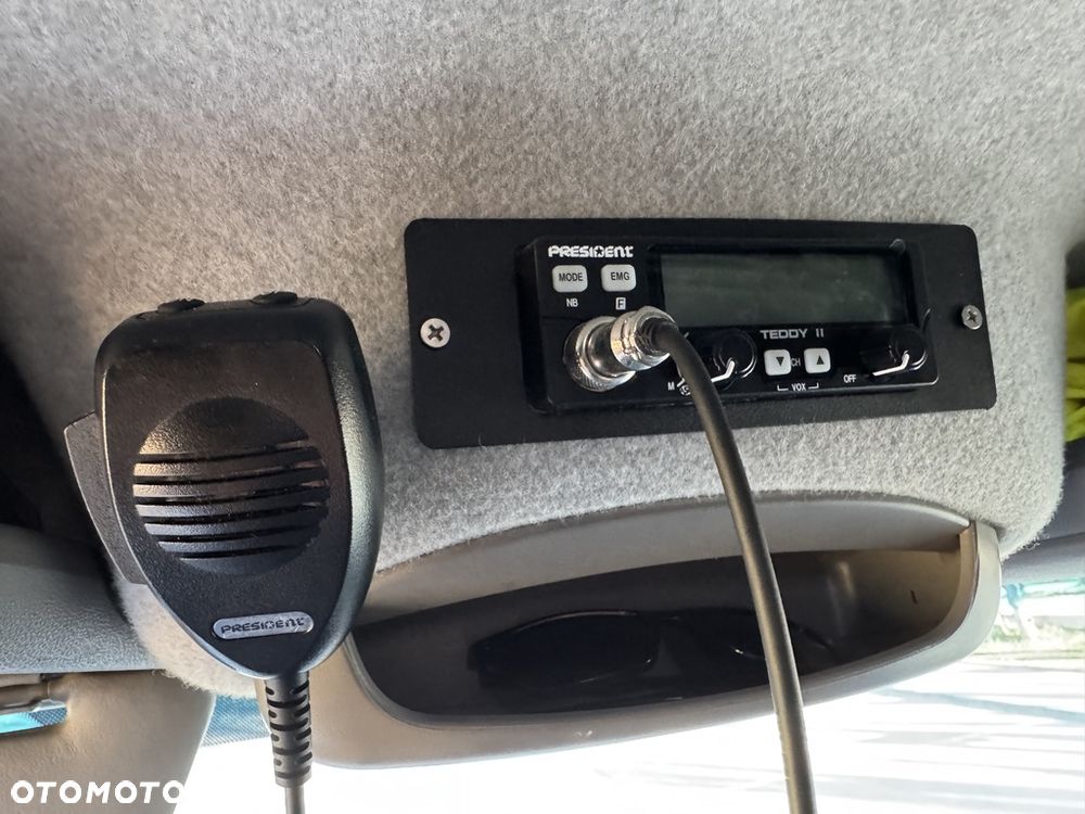 Mercedes-Benz Sprinter 319 CDI 3.0 V6 190KM 100% Serwis MB ASO Hak 3,5t - 17