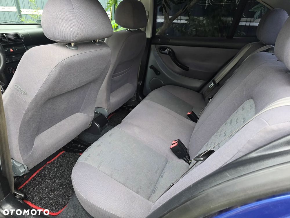 Seat Leon 1.6 Spirit - 15