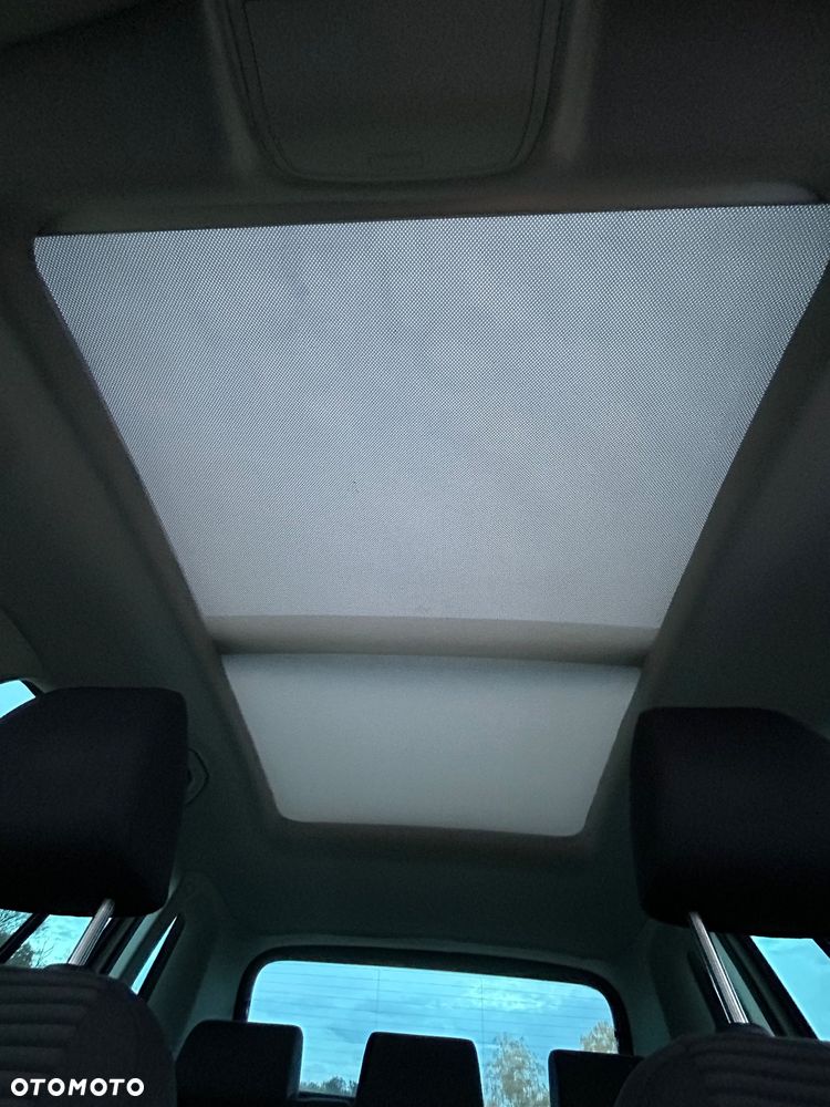 Volkswagen Tiguan - 16