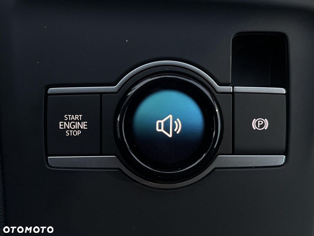 Volkswagen Tiguan - 23