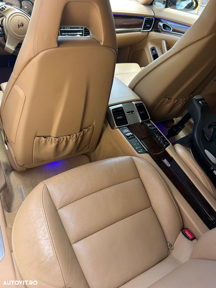 Porsche Panamera 3.0 PDK 4S - 20