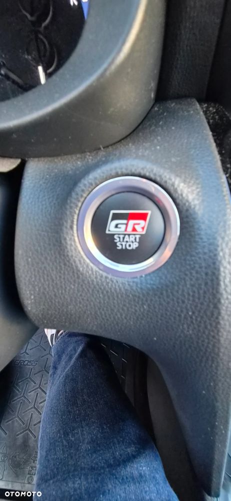 Toyota Yaris Cross Hybrid 1.5 GR Sport - 29