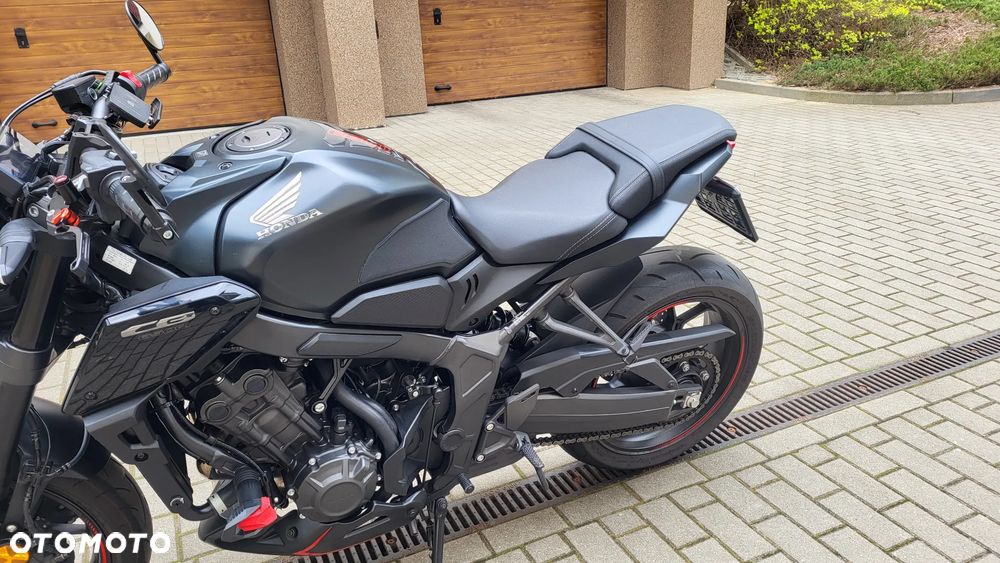 Honda CB - 28