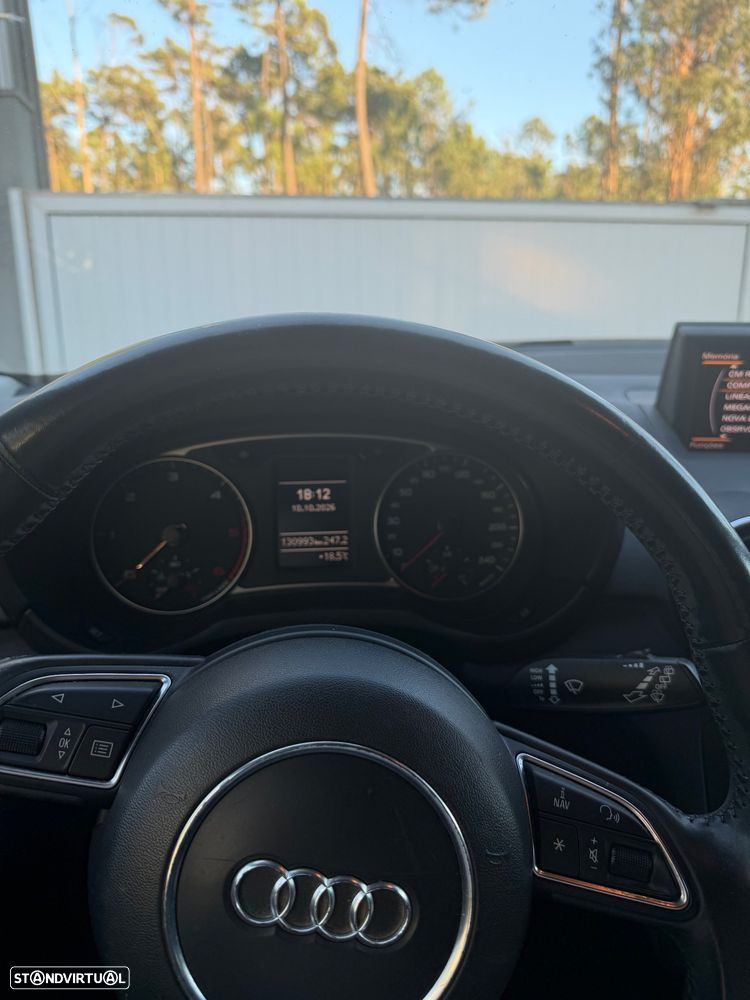 Audi A1 Sportback 1.6 TDI Sport - 4