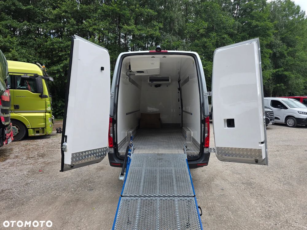 Mercedes-Benz Sprinter L4H3 Long Max długi - 25