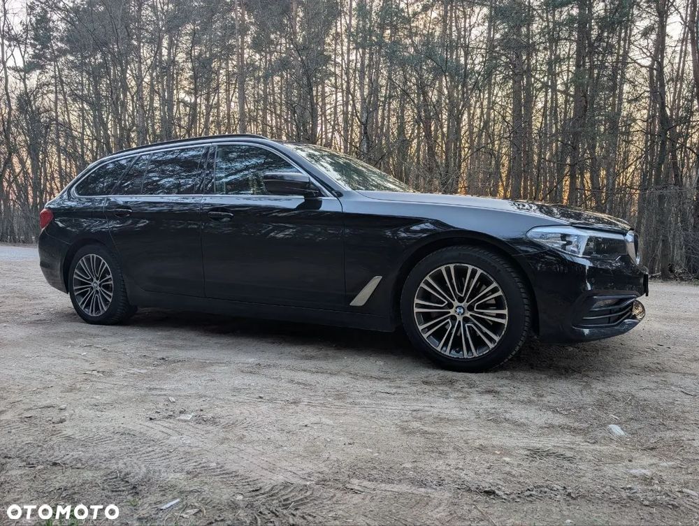 BMW Seria 5 518d Sport Line - 2