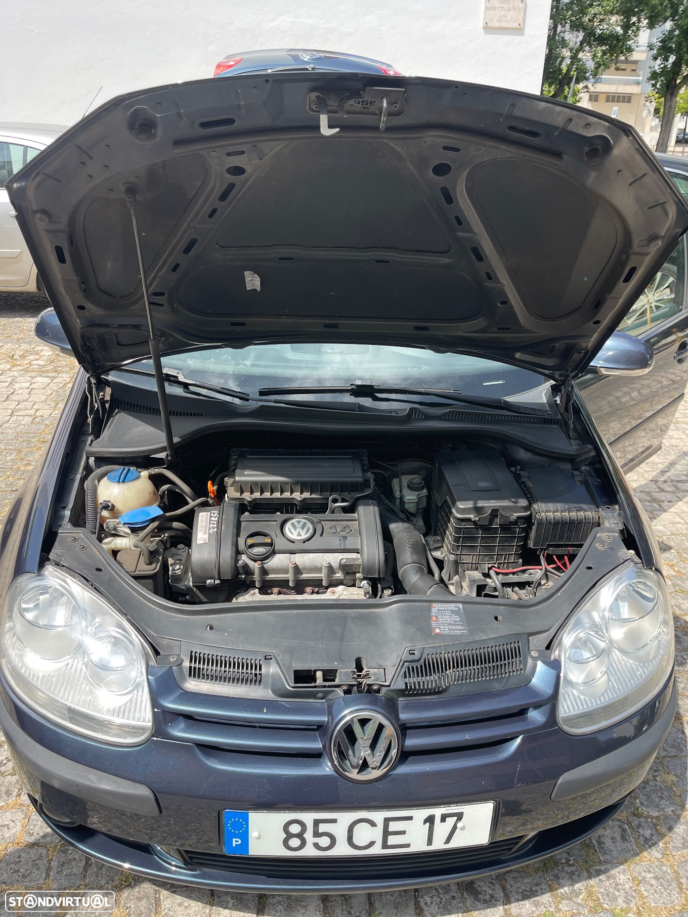 VW Golf 1.4i Confortline - 25
