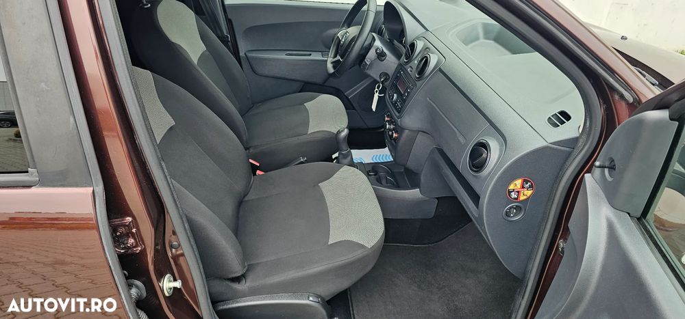 Dacia Lodgy 1.6 102 CP Laureate - 6