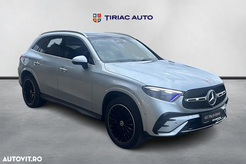 Mercedes-Benz GLC 300 e 4Matic 9G-TRONIC Edition AMG Line - 2