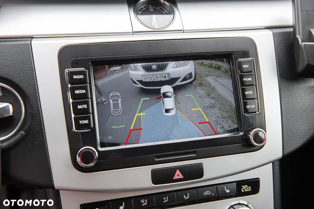 Volkswagen Passat Variant - 7