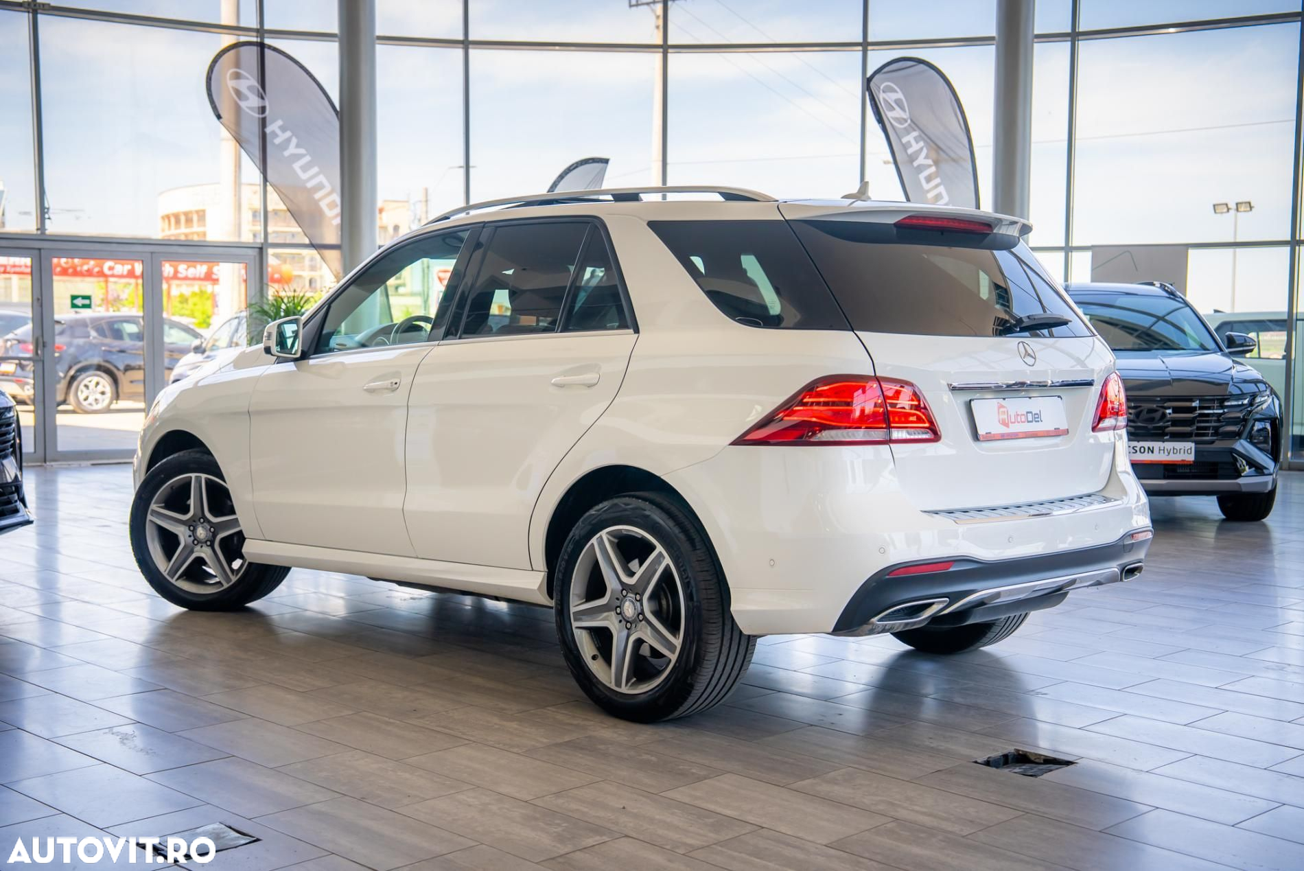 Mercedes-Benz GLE 350 d 4Matic 9G-TRONIC AMG Line - 3