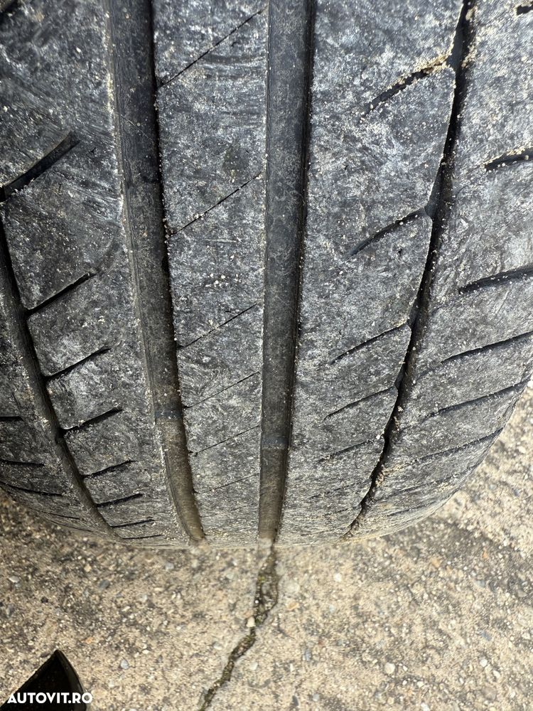 Volkswagen Golf 2.0 TDI DPF Highline - 12