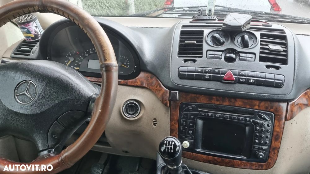 Mercedes-Benz Viano - 5