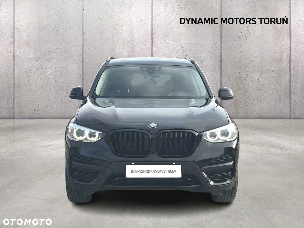 BMW X3 xDrive20d Advantage - 11