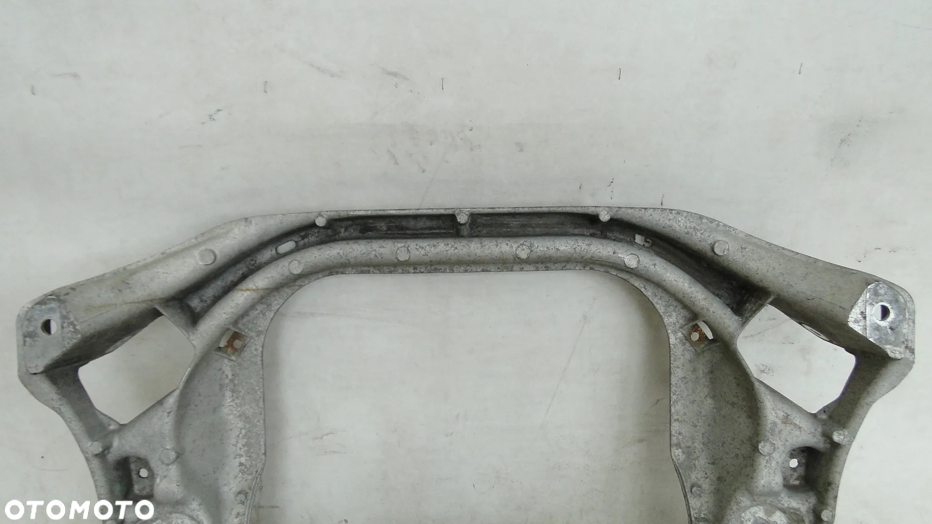 MERCEDES S-KLASA W220 ŁAWA SANKI KOŁYSKA WÓZEK BELKA SILNIKA 5.0 V8 - 4