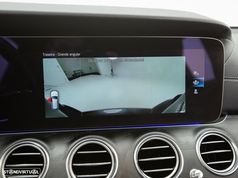 Mercedes-Benz E 300 de AMG Line - 37