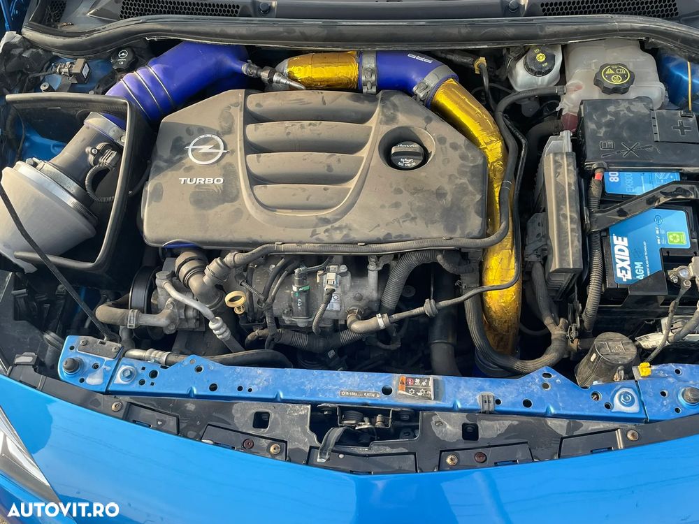 Opel Astra GTC 2.0 Turbo Ecotec Start/Stop OPC - 21