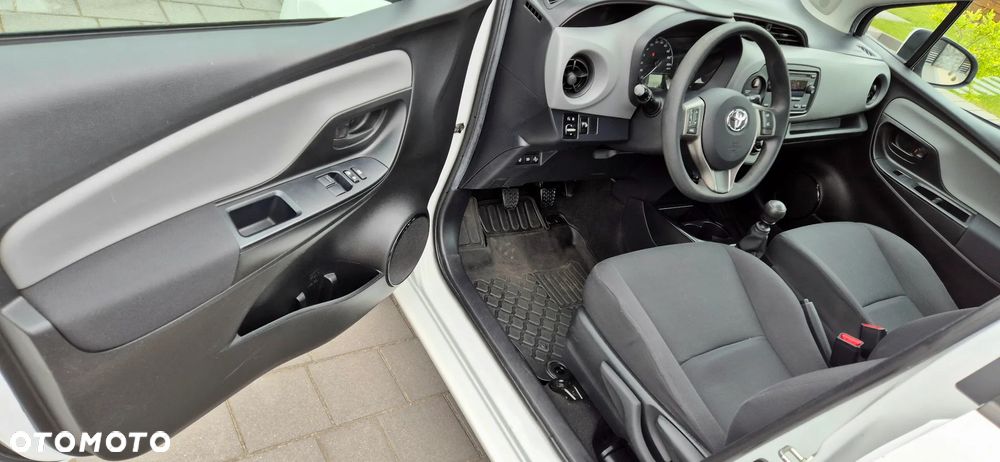 Toyota Yaris 1.5 Active - 5
