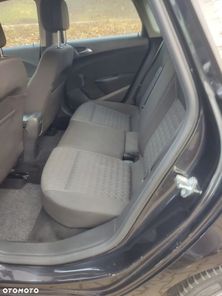 Opel Astra ver-1-4-turbo-ecoflex-start-stop - 16