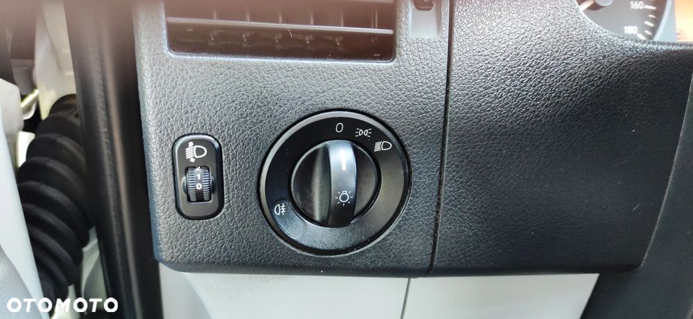 Mercedes-Benz Sprinter - 24