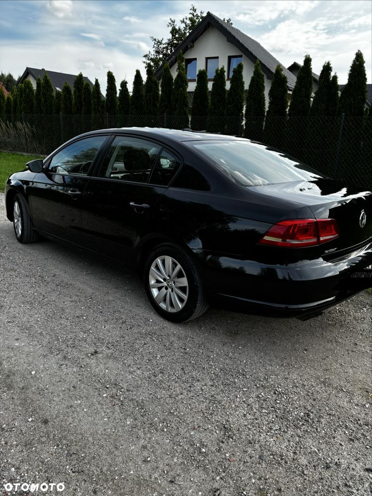 Volkswagen Passat - 5
