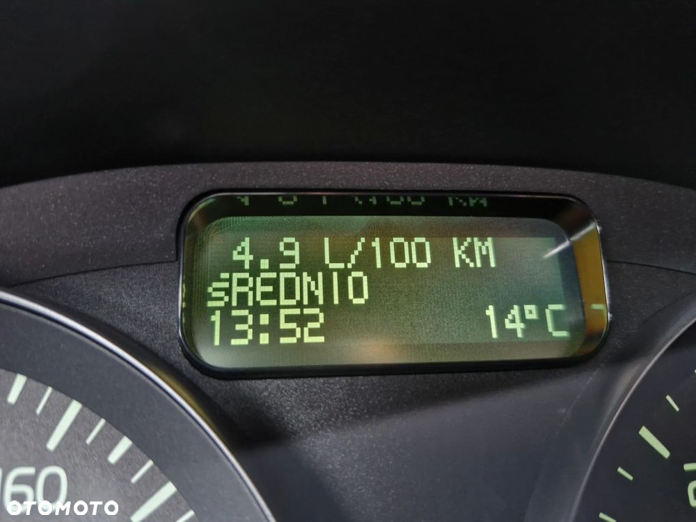 Volvo C30 1.6D DRIVe Momentum Start-Stop - 8