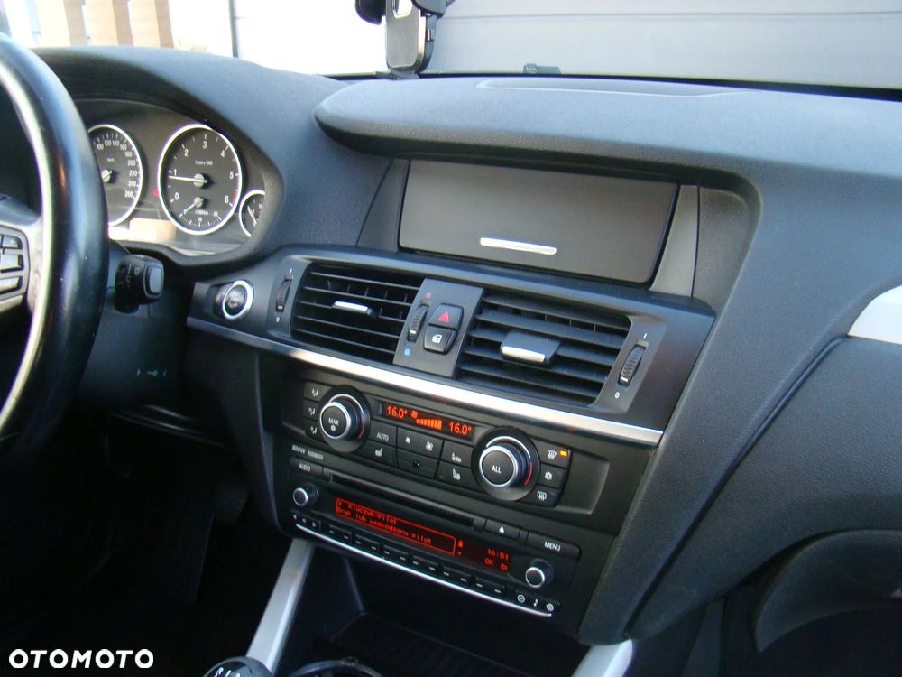 BMW X3 xDrive20d - 25