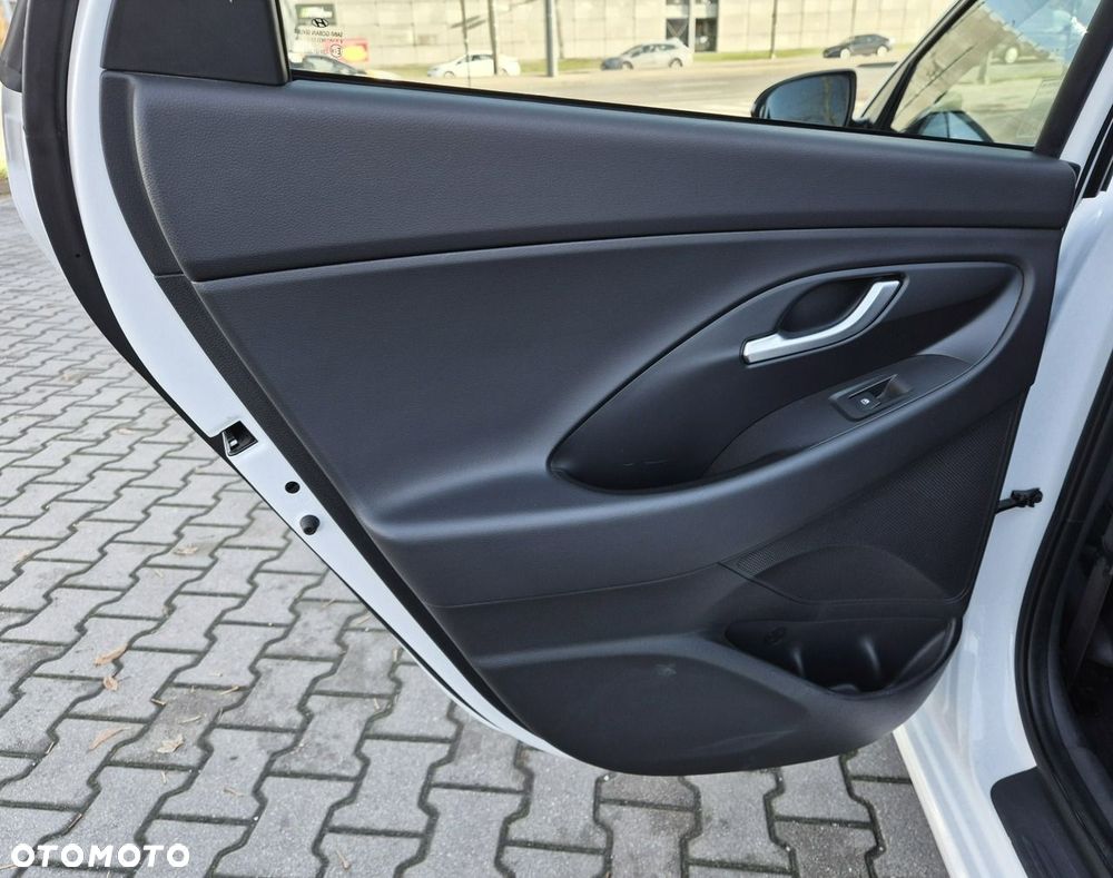 Hyundai i30 1.0 T-GDI Smart - 18
