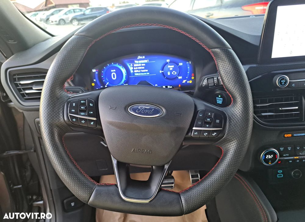 Ford Kuga 2.5 Duratec PHEV ST Line - 19