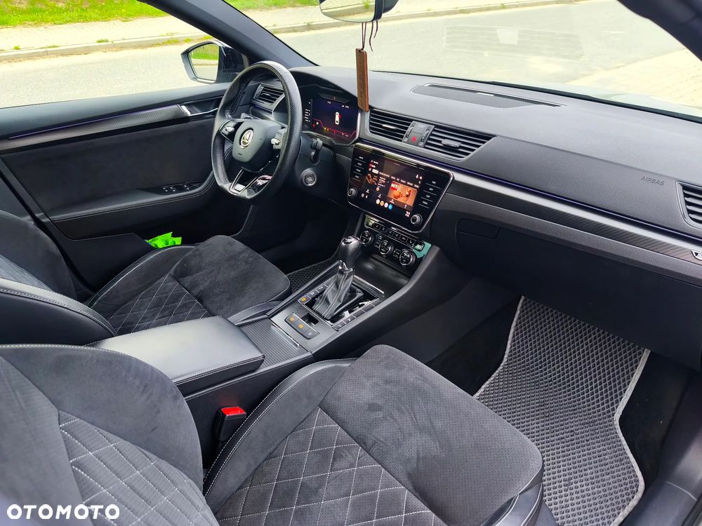 Skoda Superb 2.0 TSI Sportline DSG - 31