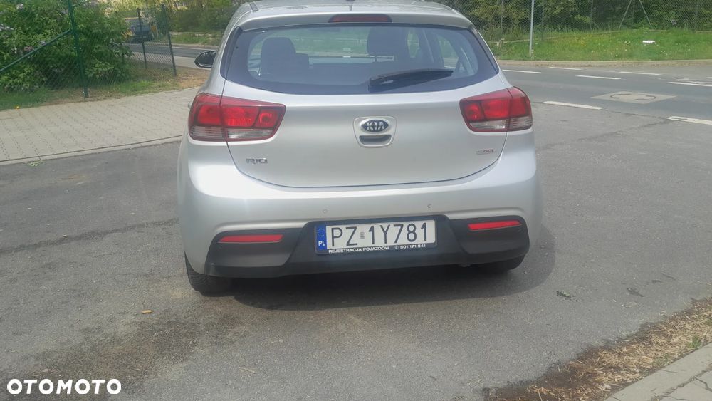 Kia Rio 1.0 T-GDI 100 Spirit - 10