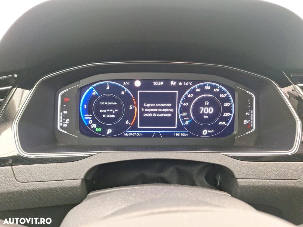 Volkswagen Passat Alltrack - 4