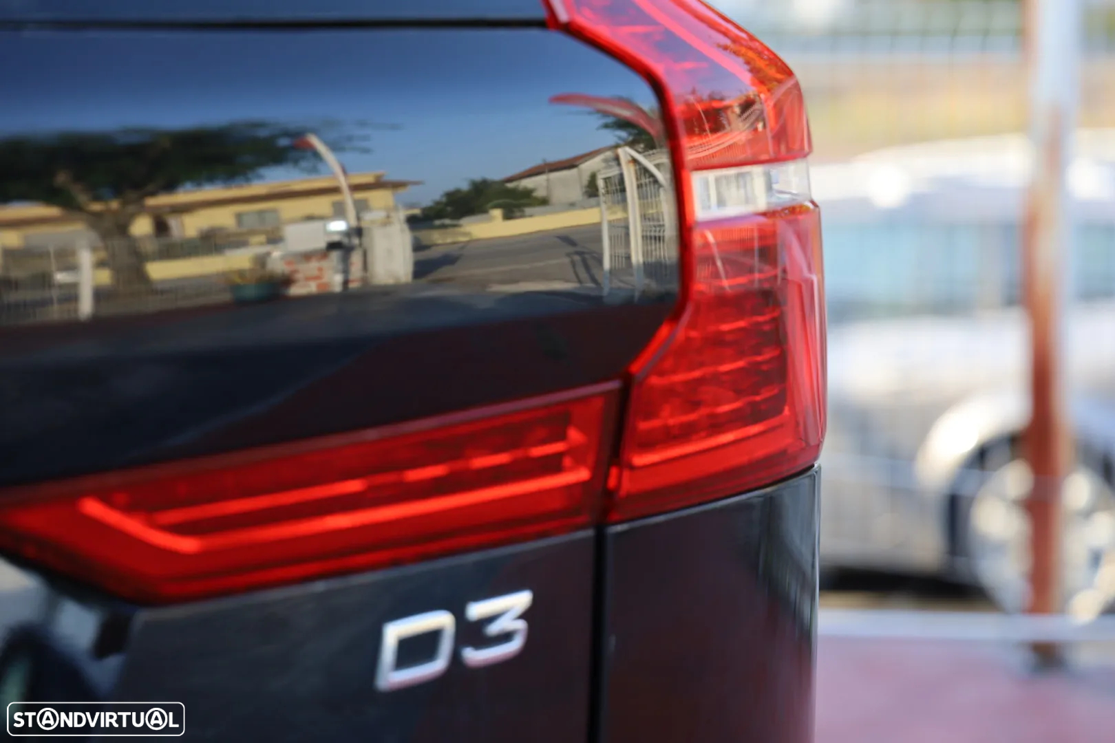 Volvo XC 60 2.0 D3 Momentum Plus - 27