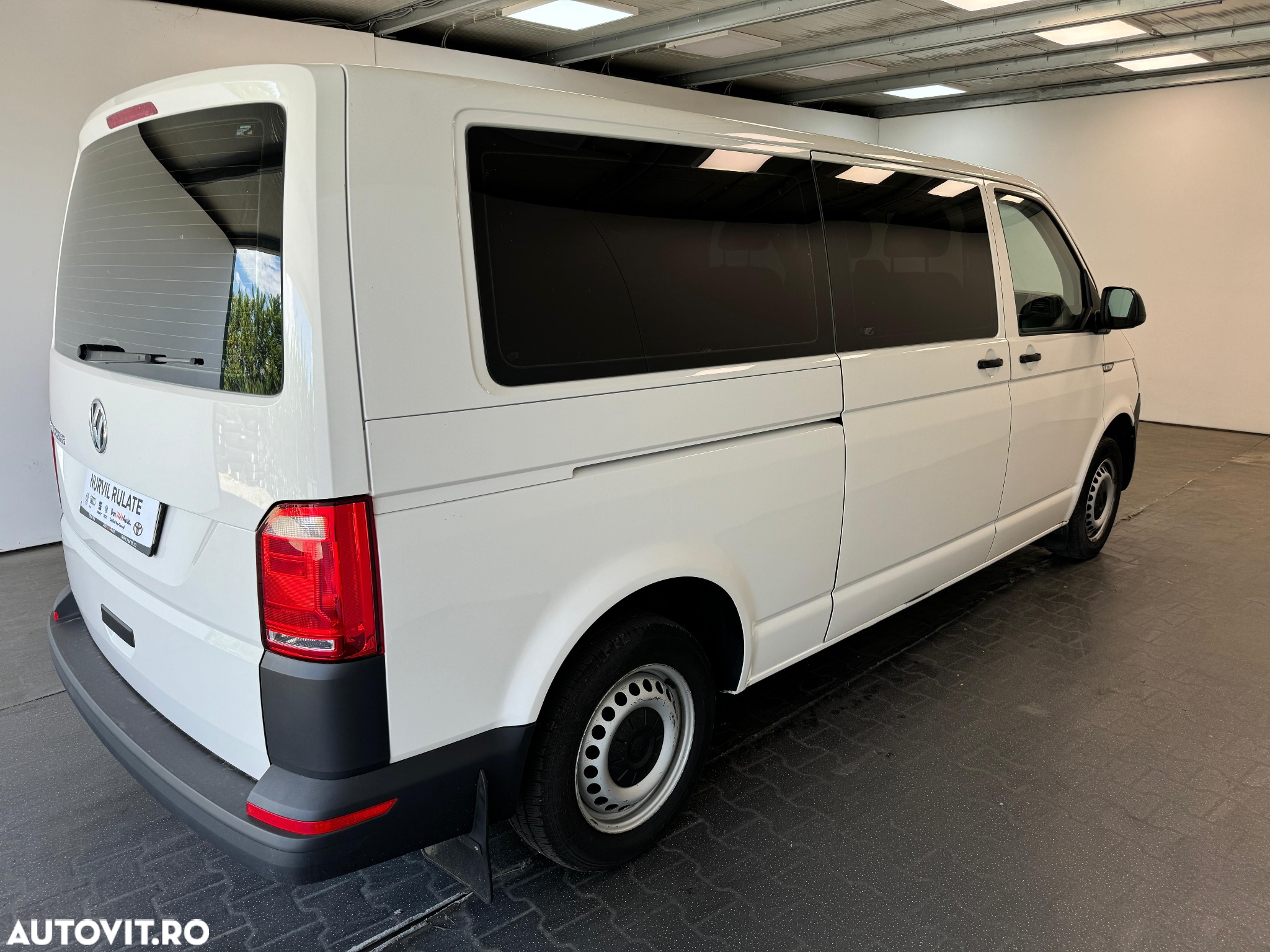 Volkswagen Transporter Kombi T6 2.0 TDI 75 kW LR - 14