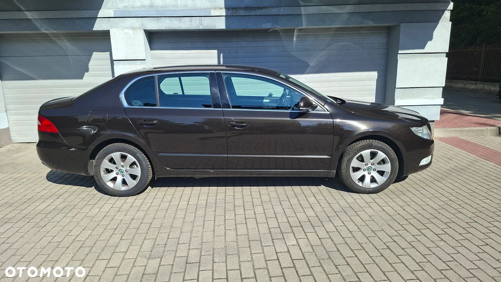 Skoda Superb 1.8 TSI Active - 6